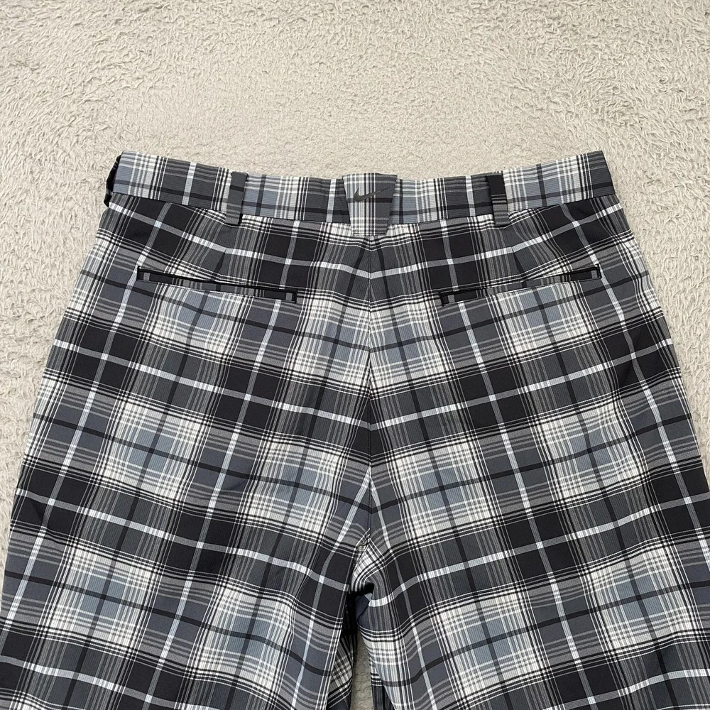 Nike Golf Shorts Mens 34 Gray Plaid‎ Dri-Fit Bermuda Golf 12 Inch Stretch